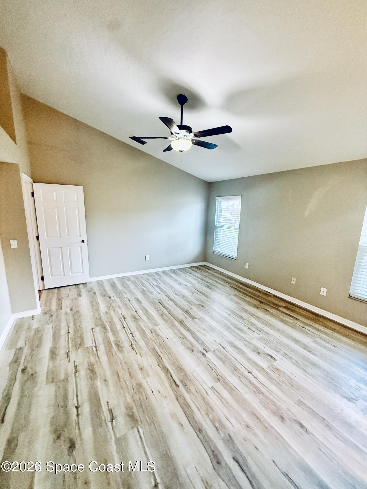 1686 Rustic Way Melbourne, FL 32935 - Photo 14 of 30 20260821_125935755_iOS