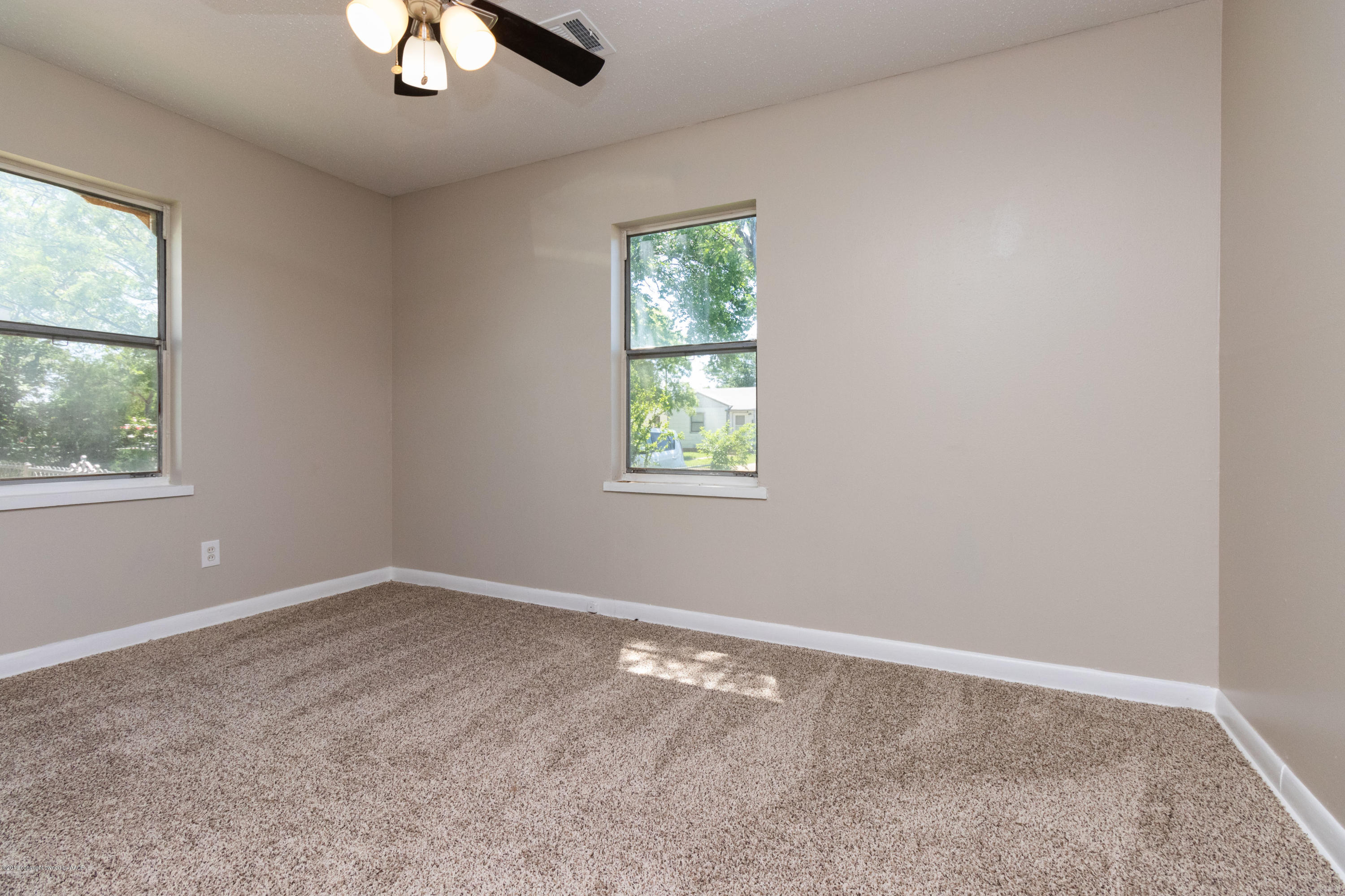 4617 Bowie Street Amarillo, TX 79110 - Photo 14 of 19 014