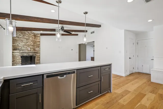 $3,450 | 7205 Twisted Oaks Drive, Austin, TX 78745