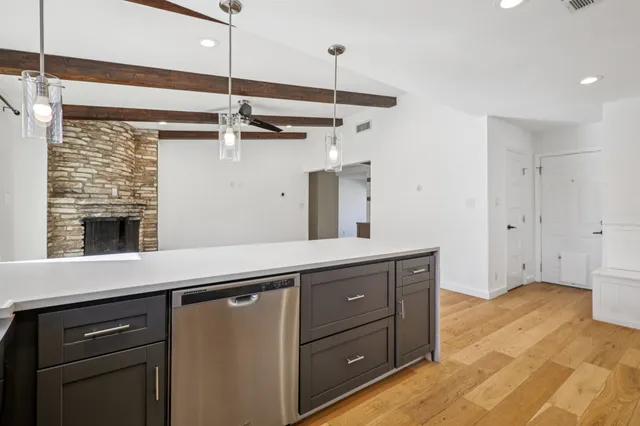 $3,300 | 7205 Twisted Oaks Drive, Austin, TX 78745