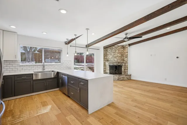 $3,450 | 7205 Twisted Oaks Drive, Austin, TX 78745