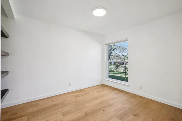 $3,300 | 7205 Twisted Oaks Drive, Austin, TX 78745