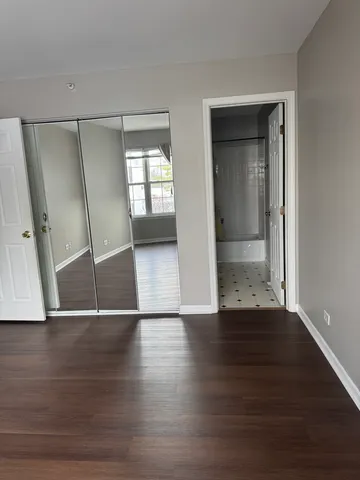 $2,050 | 1349 Orleans Drive, Mundelein, IL 60060