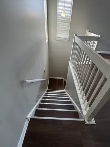 $2,050 | 1349 Orleans Drive, Mundelein, IL 60060