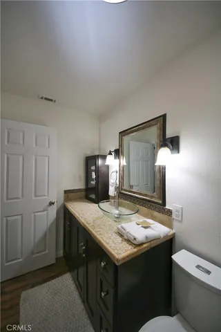 $350,000 | 1586 Border Avenue, Unit G, Corona, CA 92882