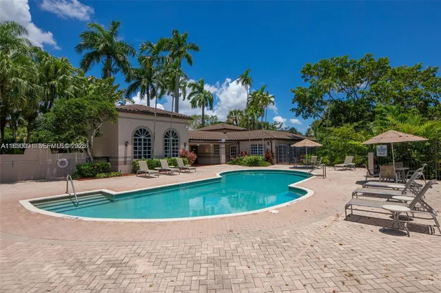 $329,000 | 9937 Nob Hill Place, Unit 1637, Sunrise, FL 33351