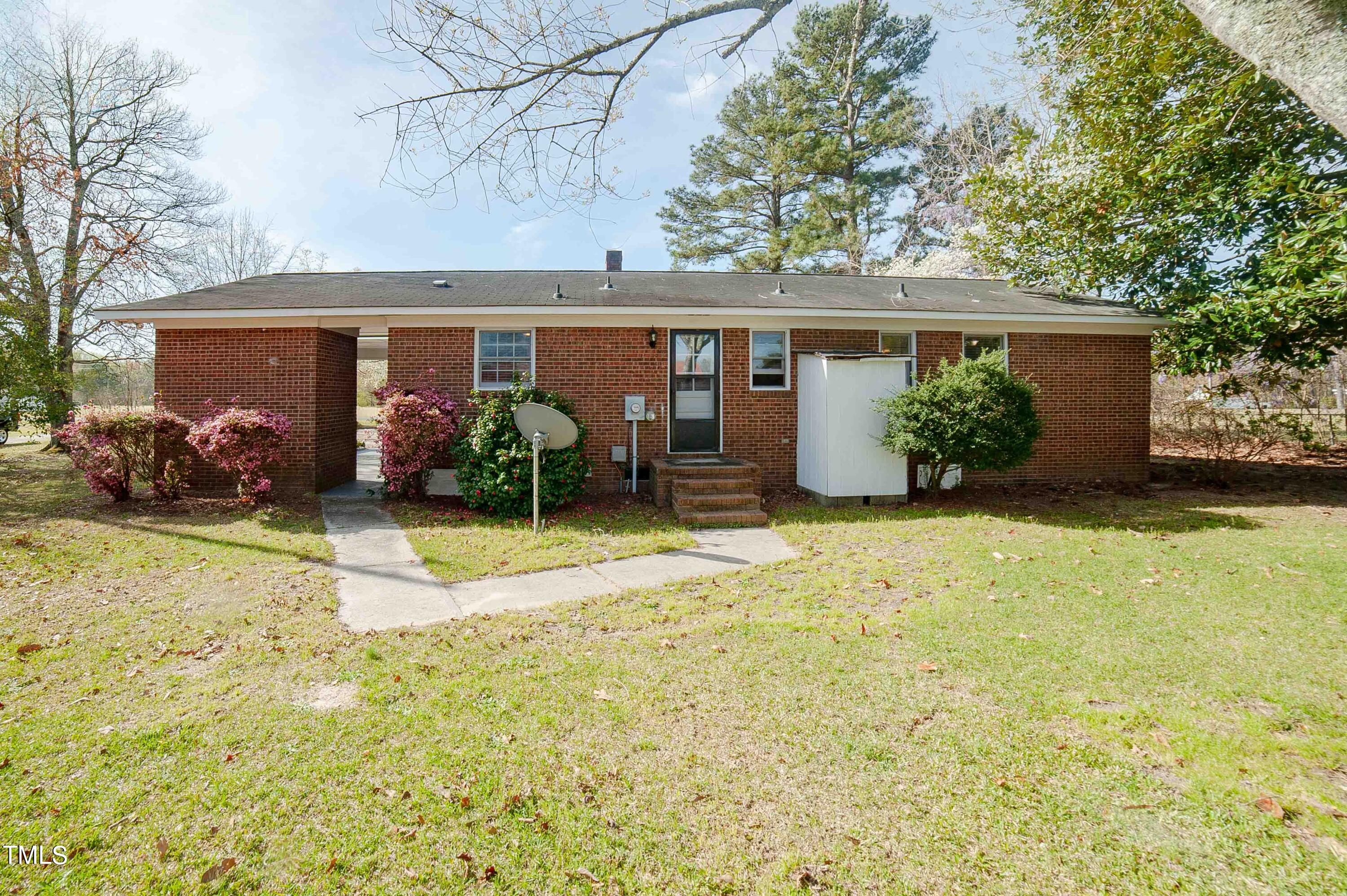 767 Bethel Baptist Road Spring Lake, NC 28390 - Photo 6 of 43 Bethel 6