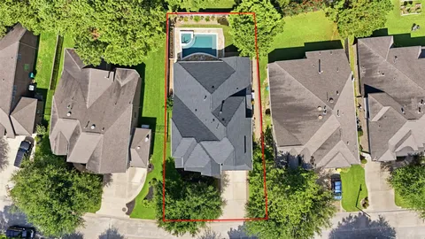 $839,000 | 30 Shaded Arbor Drive, Tomball, TX 77375