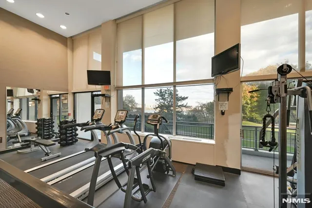 $195,000 | 2 Horizon Road, Unit 1418, Fort Lee, NJ 07024