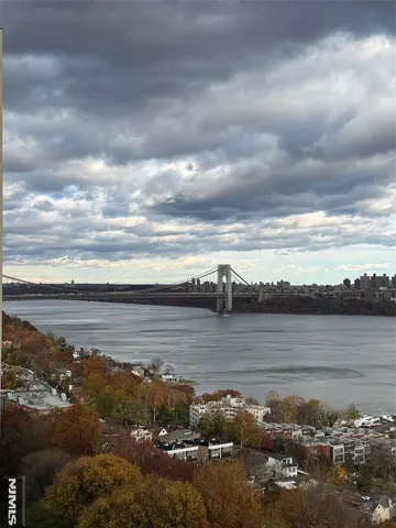 $195,000 | 2 Horizon Road, Unit 1418, Fort Lee, NJ 07024