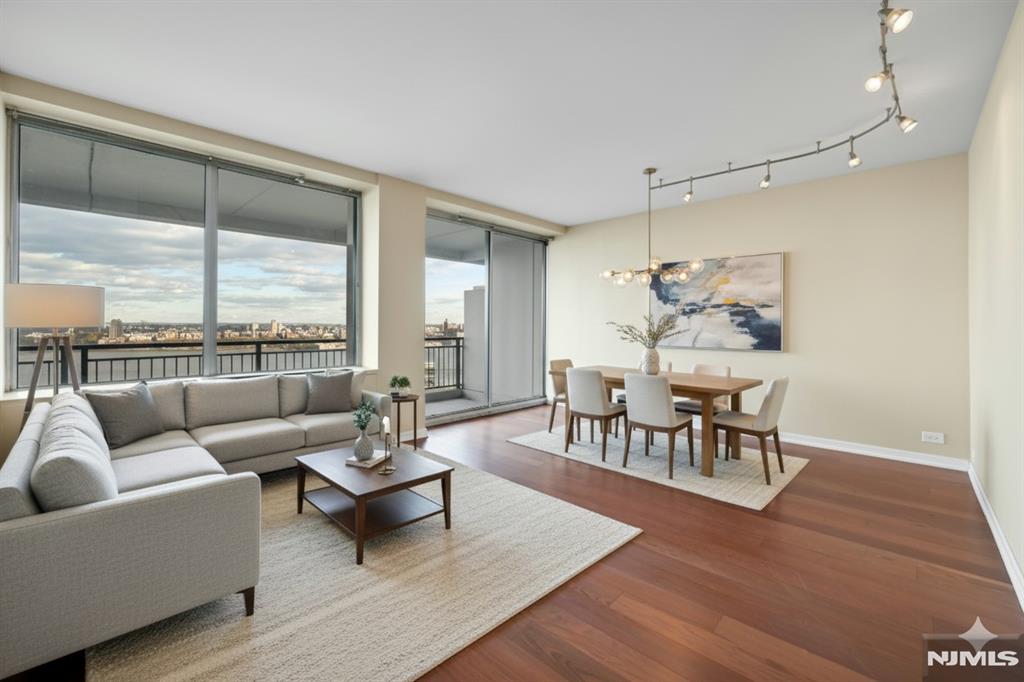 2 Horizon Road, Unit 1418 Fort Lee, NJ 07024 - Photo 6 of 22