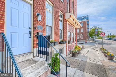 $339,900 | 135 West Ostend Street, Baltimore, MD 21230