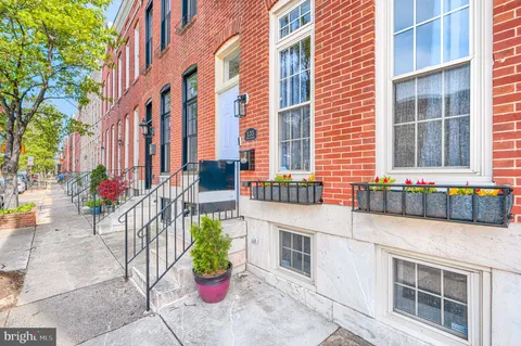 $339,900 | 135 West Ostend Street, Baltimore, MD 21230
