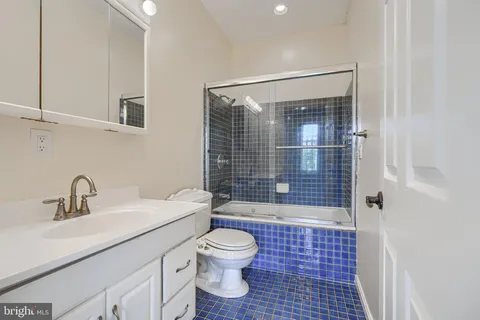 $339,900 | 135 West Ostend Street, Baltimore, MD 21230