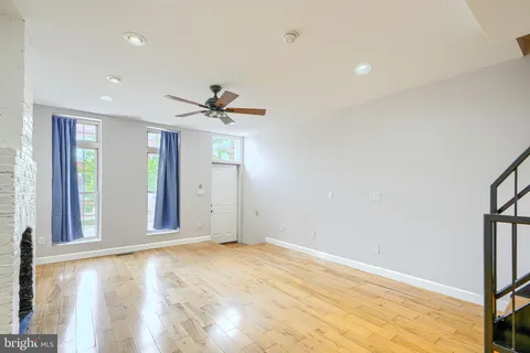 $339,900 | 135 West Ostend Street, Baltimore, MD 21230
