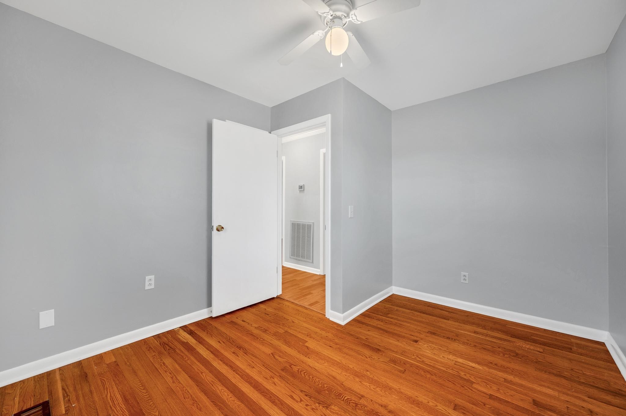 1077 Weeks Road Murfreesboro, TN 37127 - Photo 19 of 51 Gallery Image 19