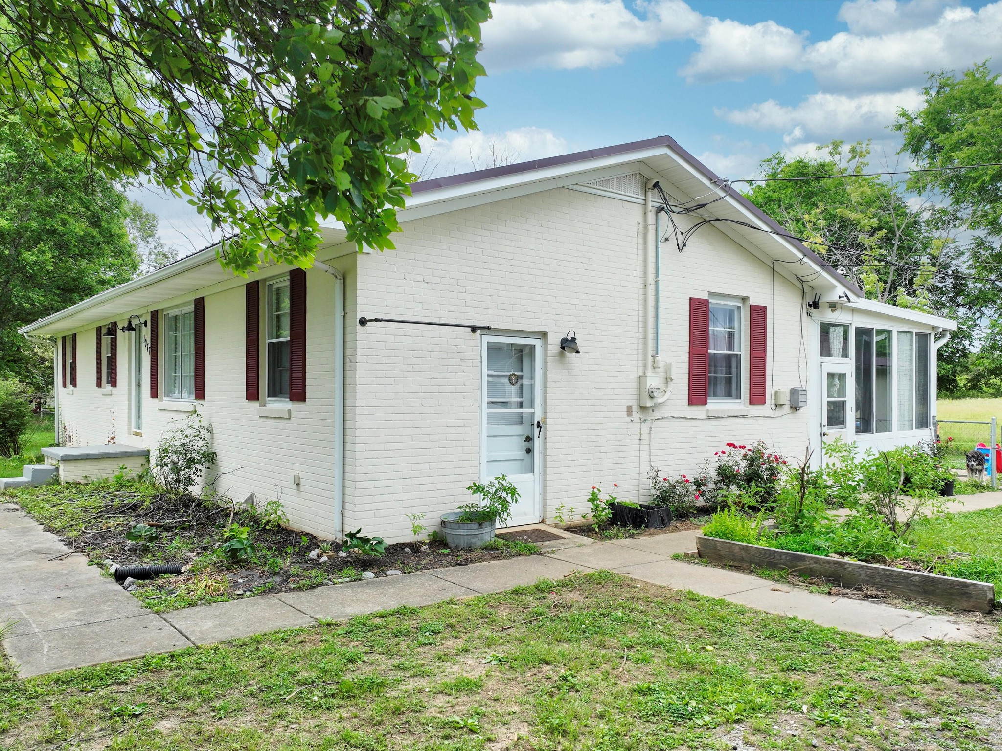 1077 Weeks Road Murfreesboro, TN 37127 - Photo 2 of 51 Gallery Image 2
