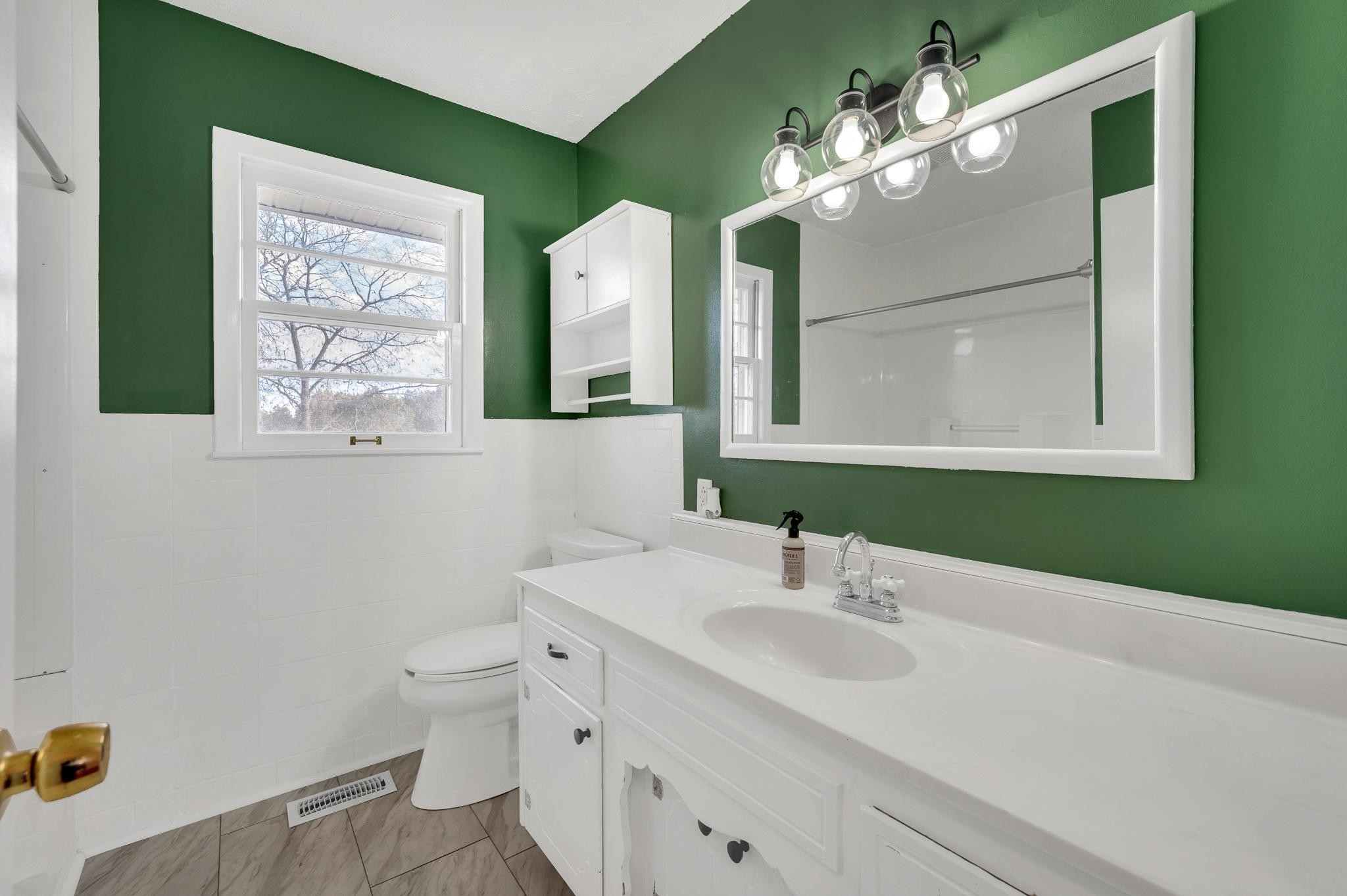1077 Weeks Road Murfreesboro, TN 37127 - Photo 25 of 51 Gallery Image 25