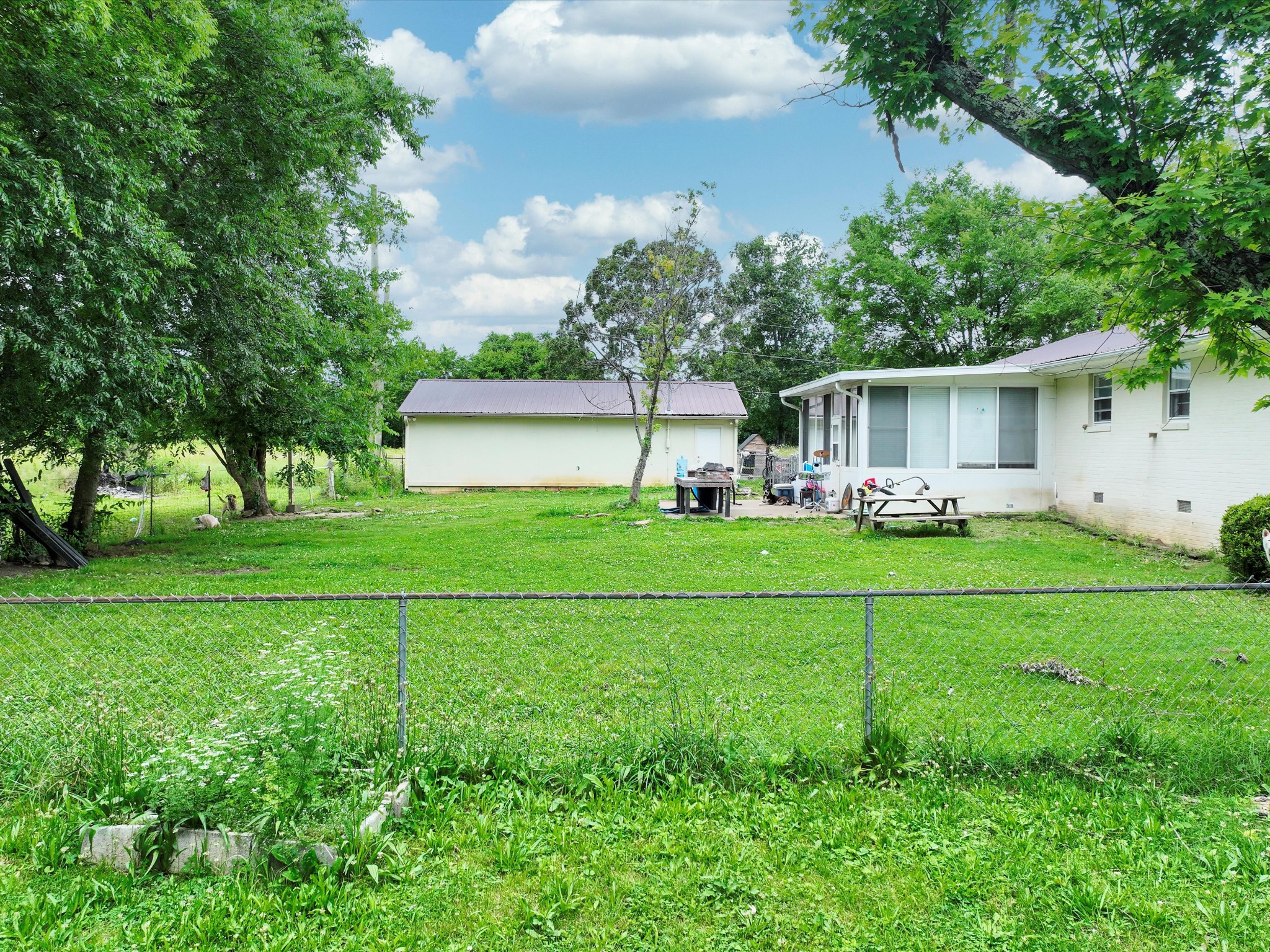 1077 Weeks Road Murfreesboro, TN 37127 - Photo 32 of 51 Gallery Image 32