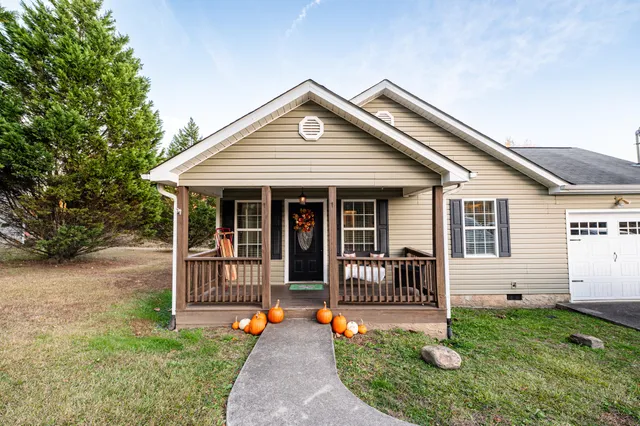 $224,900 | 1118 Probasco Street North, LaFayette, GA 30728