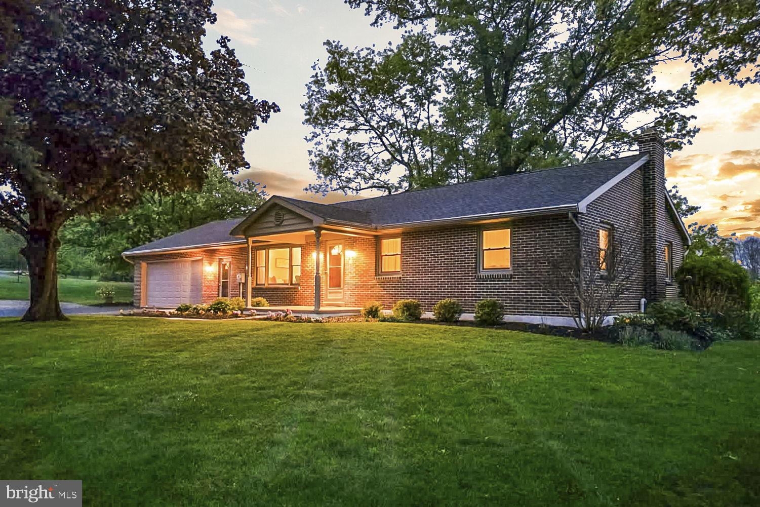 1160 Narvon Road Narvon, PA 17555 - Photo 26 of 64 a front view of a house with a yard