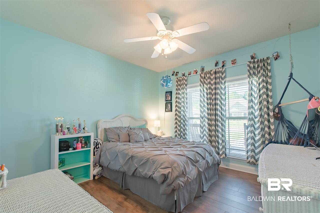 11920 Alabaster Drive Daphne, AL 36526 - Photo 28 of 38 Guest Bedroom