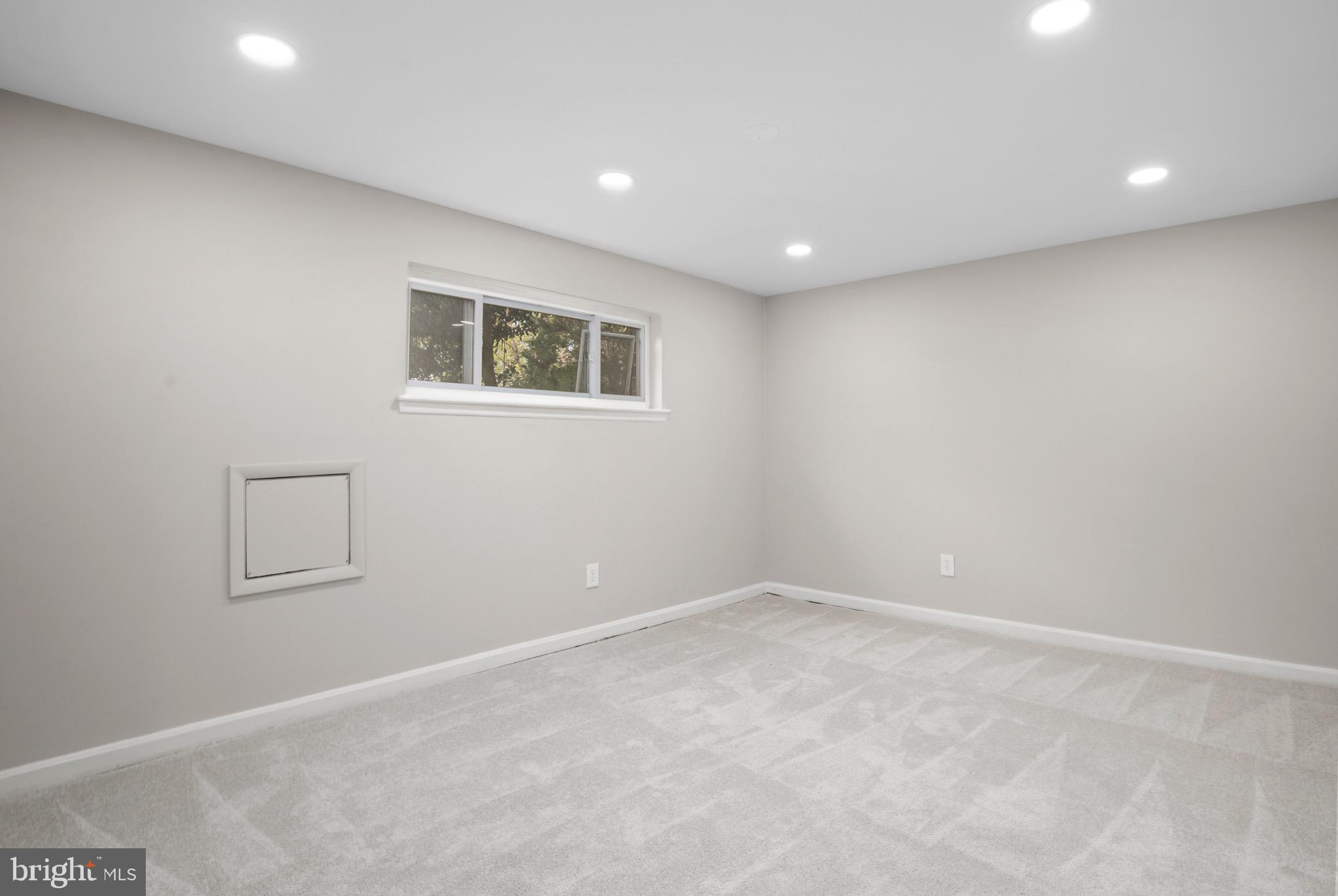 7102 Kerr Drive Springfield, VA 22150 - Photo 22 of 30