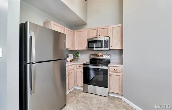 $170,000 | 21 Homefield Gardens Drive, Unit 28N, O'Fallon, MO 63366