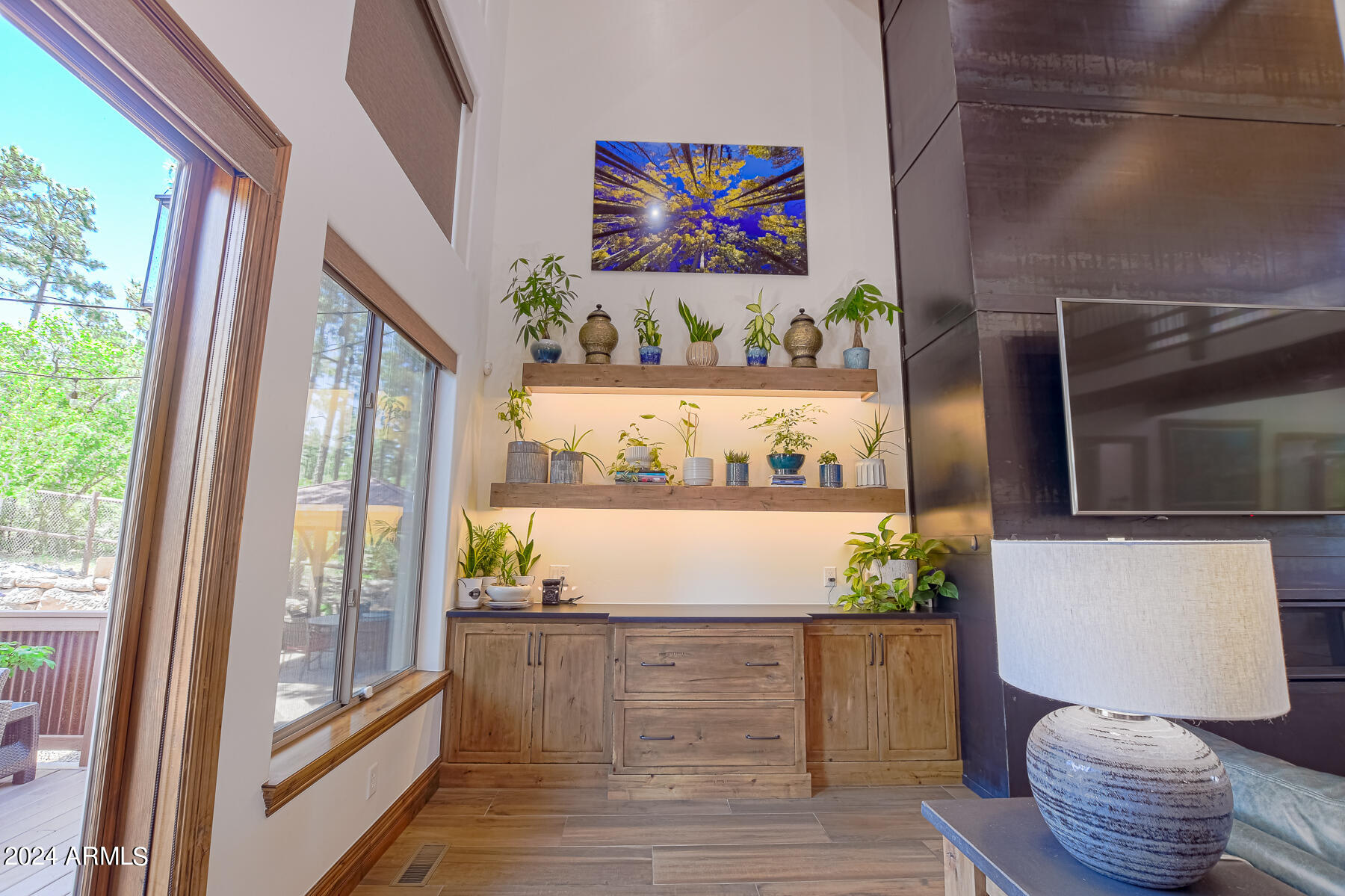 6038 Orion Show Low, AZ 85901 - Photo 19 of 95 Great Room Built In Cabinetry