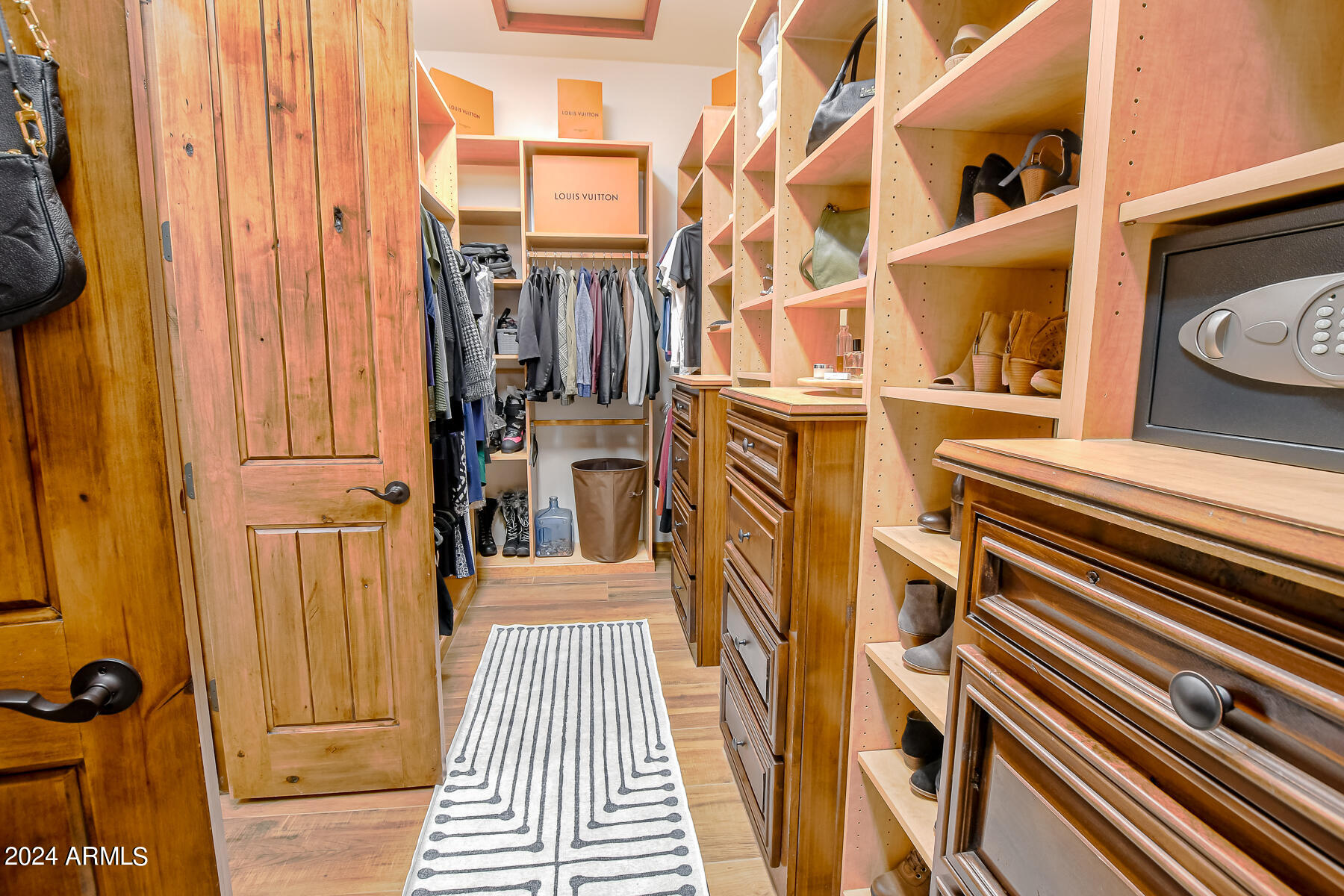 6038 Orion Show Low, AZ 85901 - Photo 38 of 95 Owners Walk in Closet