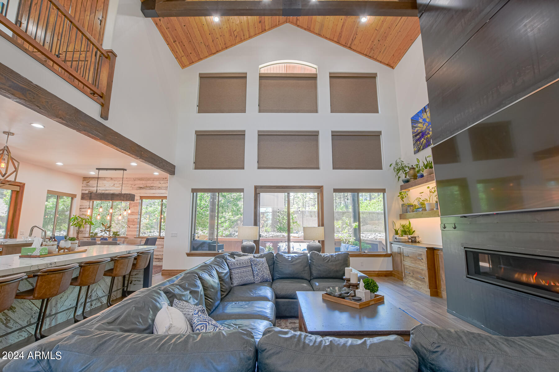 6038 Orion Show Low, AZ 85901 - Photo 6 of 95 Great Room