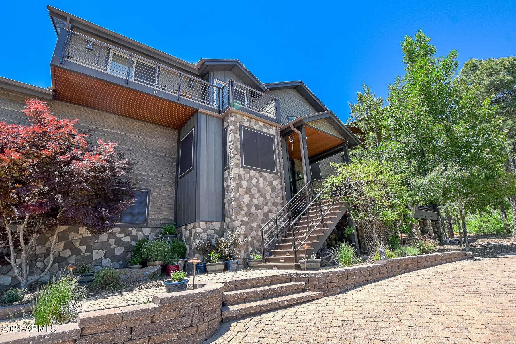 6038 Orion Show Low, AZ 85901 - Photo 85 of 95 Front Entry off of Circular