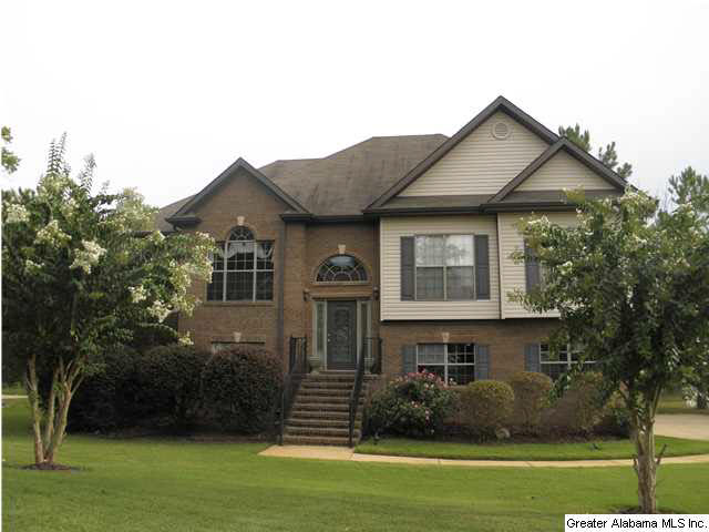 108 Chinaberry Lane Alabaster, AL 35114 - Photo 1 of 32