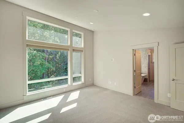 $6,300 | 4262 216th Place Southeast, Issaquah, WA 98029