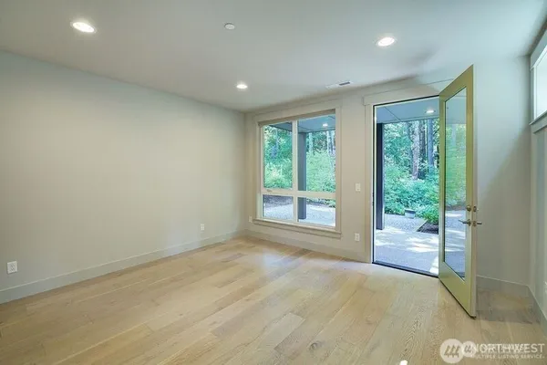 $6,300 | 4262 216th Place Southeast, Issaquah, WA 98029