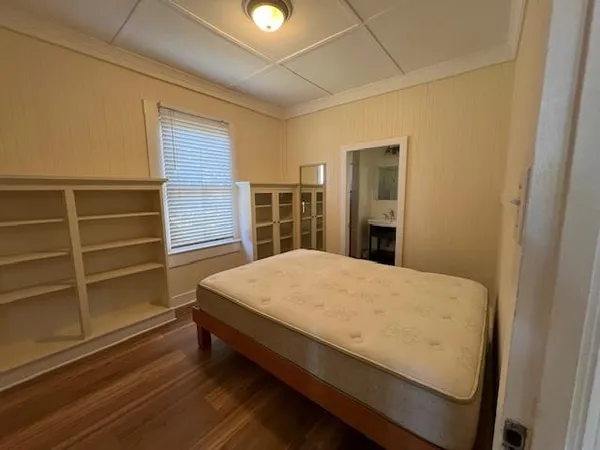 $4,975 | 676 Hana Highway, Paia, HI 96779