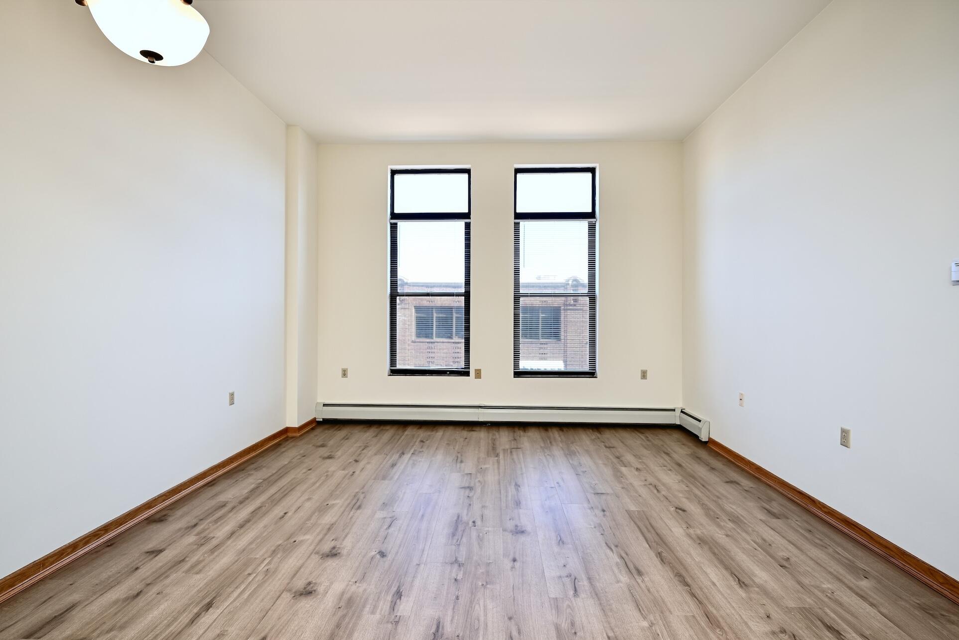 157 West 3rd Street Winona, MN 55987 - Photo 15 of 25 Apt One 1a