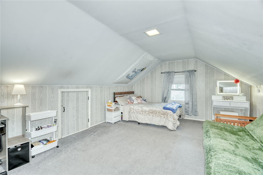 606 Bay Road Webster, NY 14580 - Photo 30 of 49 Second floor bedroom