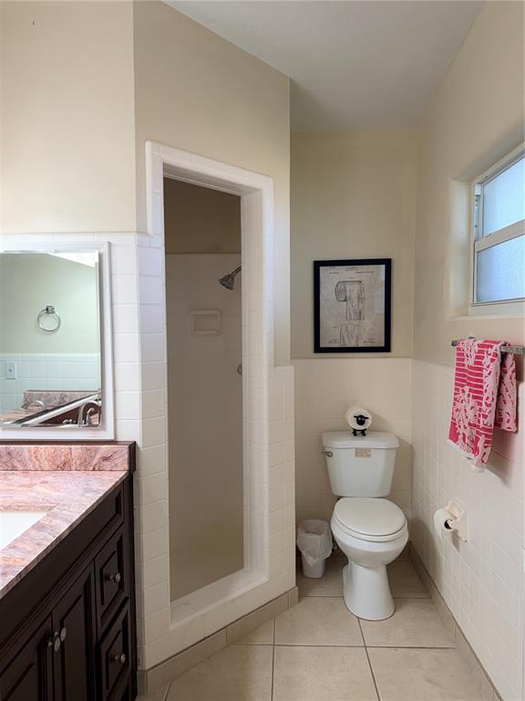 318 North Riverside Drive Edgewater, FL 32132 - Photo 9 of 34 Gallery Image 9