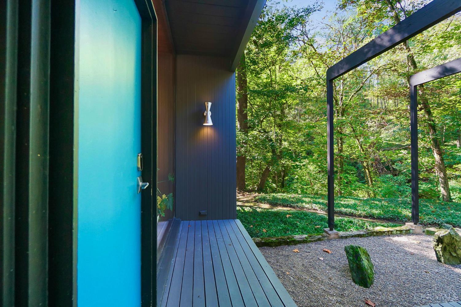 429 West Galbraith Road Cincinnati, OH 45215 - Photo 73 of 93