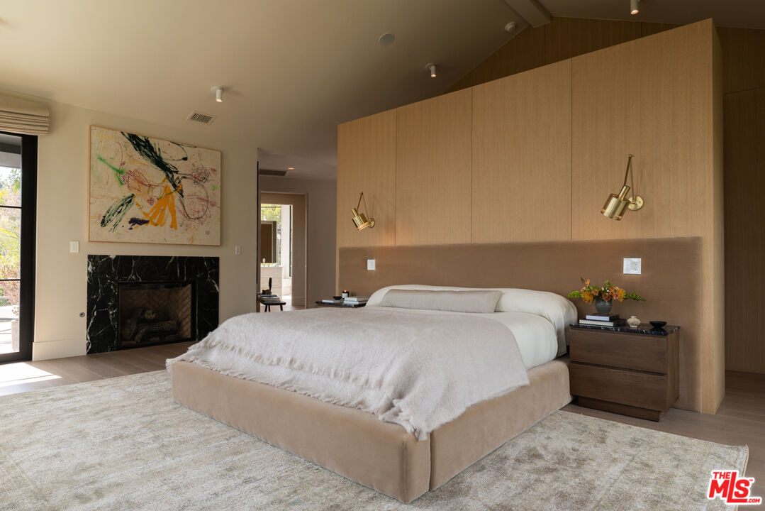 1122 La Altura Road Beverly Hills, CA 90210 - Photo 16 of 44