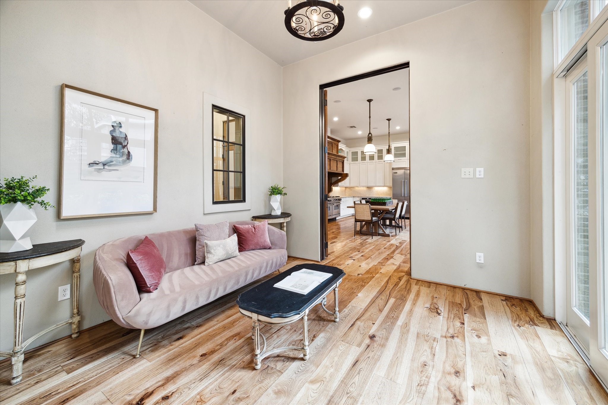 5309 Cherokee Street Houston, TX 77005 - Photo 9 of 40 a living room with furniture and a wooden floor