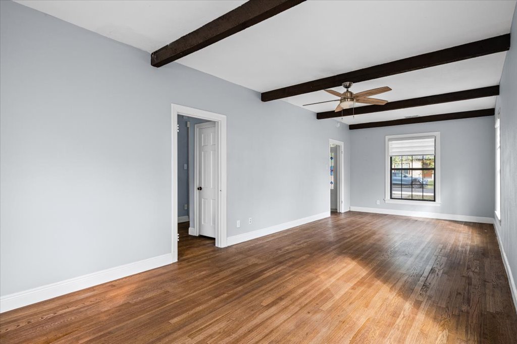 10302 Aspen Street Austin, TX 78758 - Photo 12 of 30