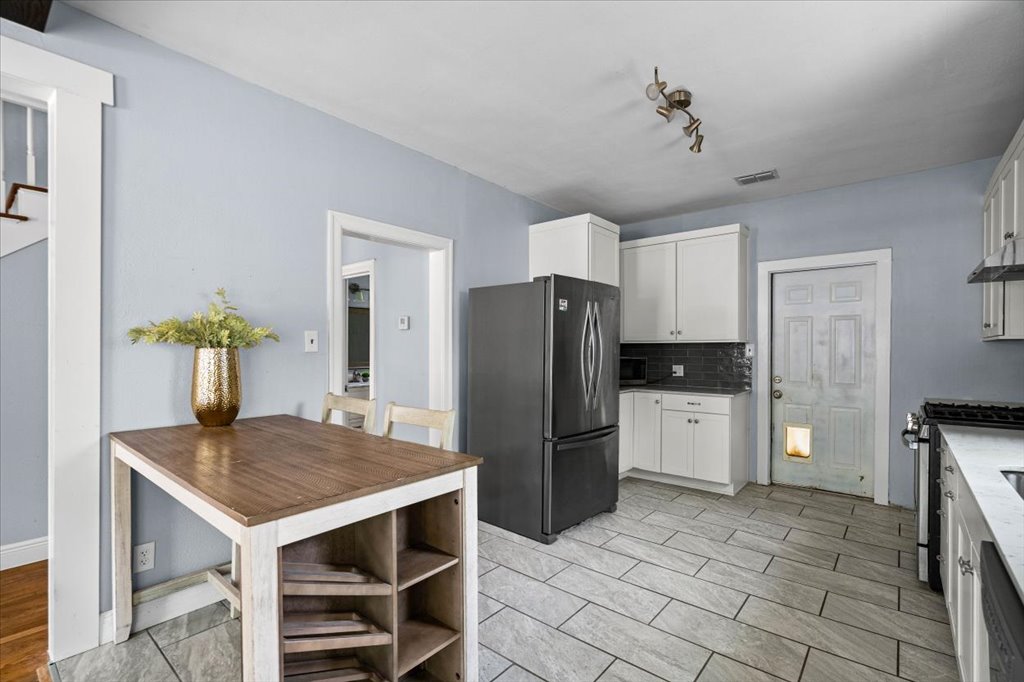 10302 Aspen Street Austin, TX 78758 - Photo 6 of 30