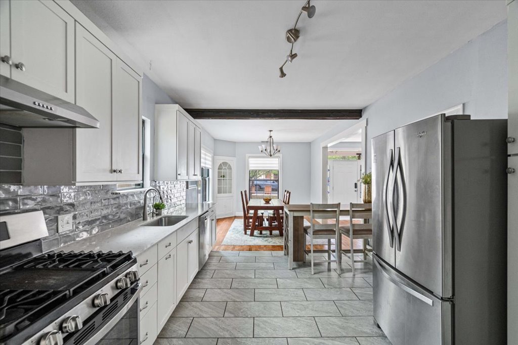 10302 Aspen Street Austin, TX 78758 - Photo 7 of 30