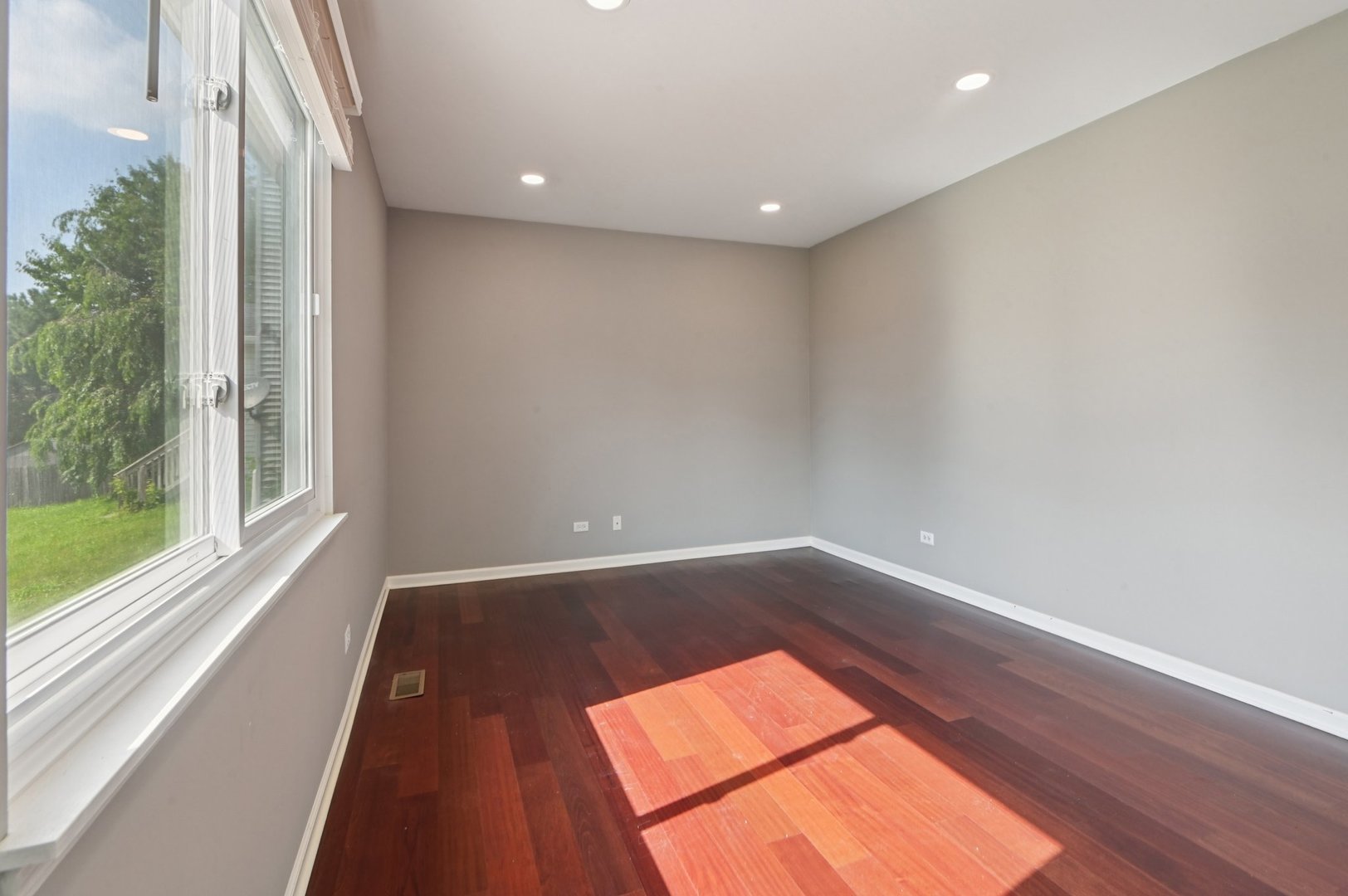 440 Kelly Court Romeoville, IL 60446 - Photo 45 of 47 Gallery Image 45