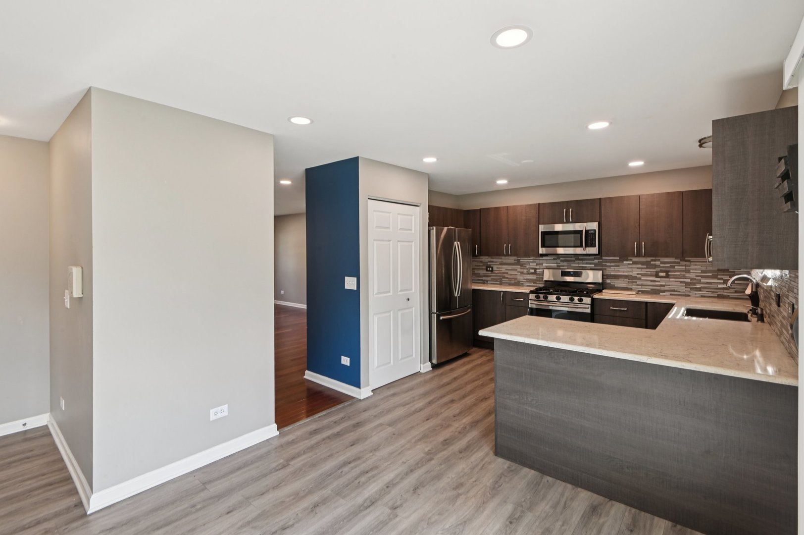 440 Kelly Court Romeoville, IL 60446 - Photo 7 of 47 Gallery Image 7