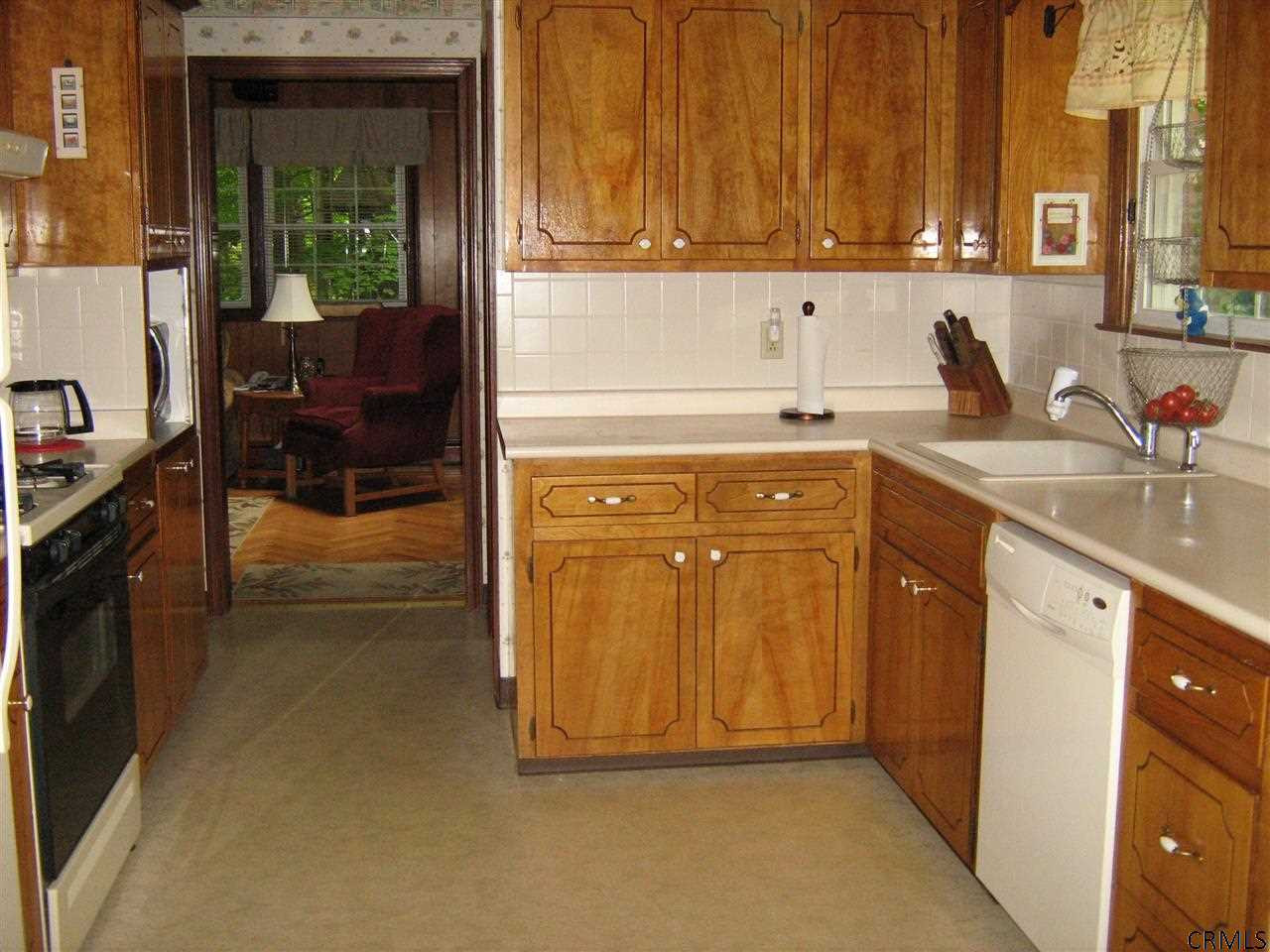 21 Crow Ridge Road Voorheesville, NY 12186 - Photo 8 of 24 Photo 8