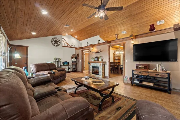 $724,513 | 4292 Southwest 73rd Trail, Bushnell, FL 33513