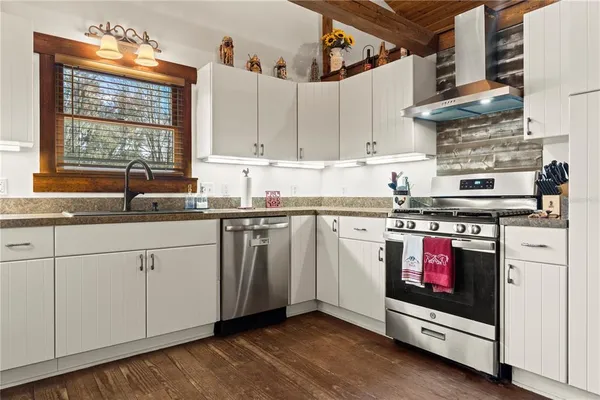 $724,513 | 4292 Southwest 73rd Trail, Bushnell, FL 33513